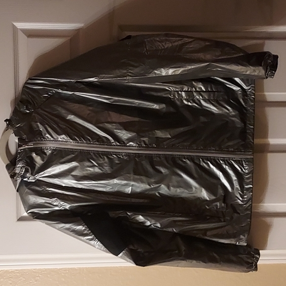 Jacket - Picture 1 of 2